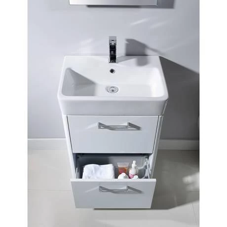 Tavistock Q60 575mm Freestanding Unit & Basin - Gloss White 2 Tavistock Q60 575mm Freestanding Unit & Basin - Gloss White - Image 2